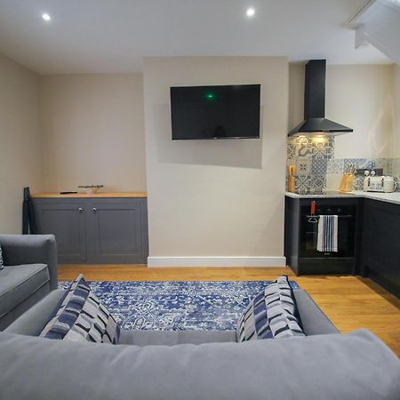 Ashbourne Luxury Suites Экстерьер фото