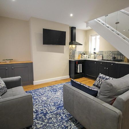 Ashbourne Luxury Suites Экстерьер фото