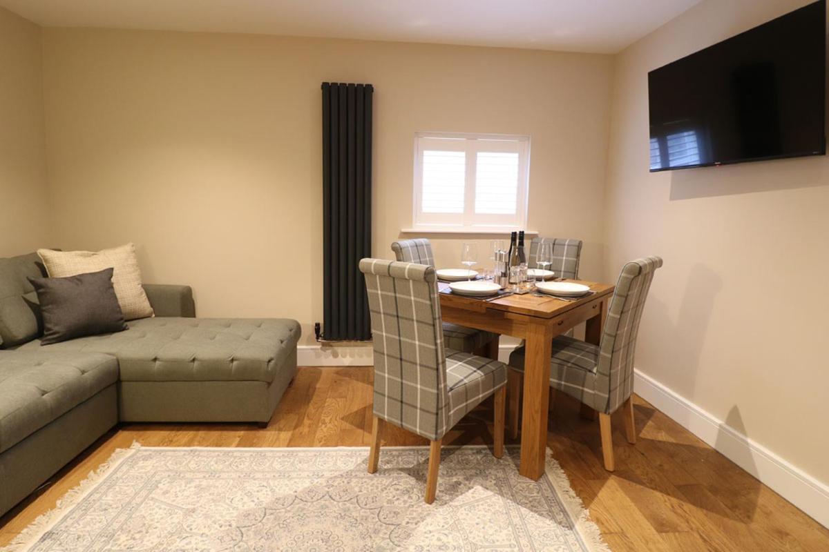 Ashbourne Luxury Suites Экстерьер фото