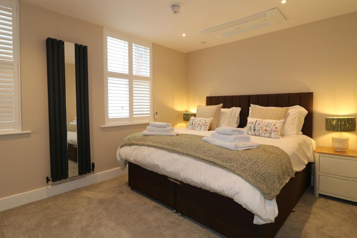 Ashbourne Luxury Suites Экстерьер фото