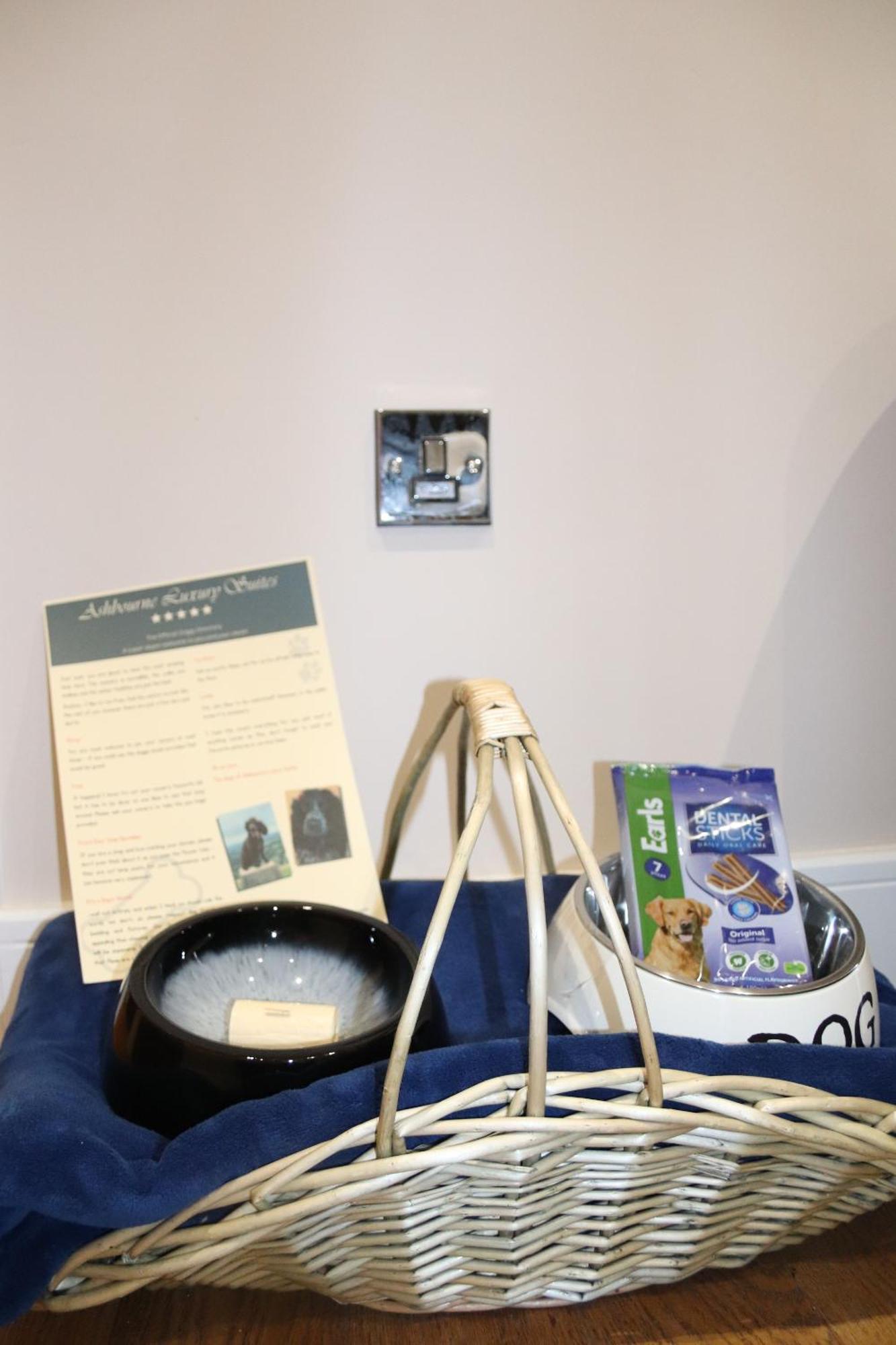 Ashbourne Luxury Suites Экстерьер фото